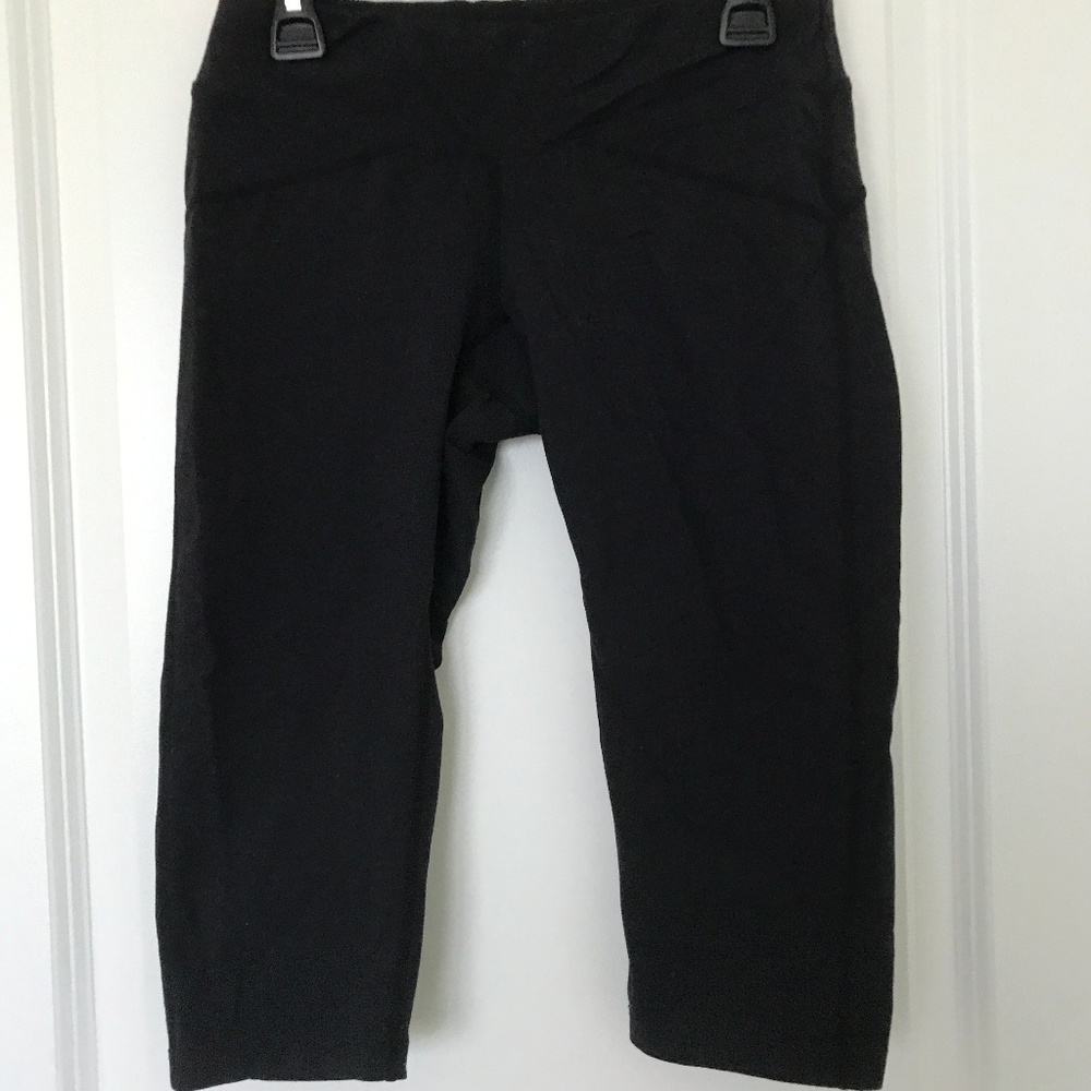 LUCY LEGGINGS, SIZE XS.